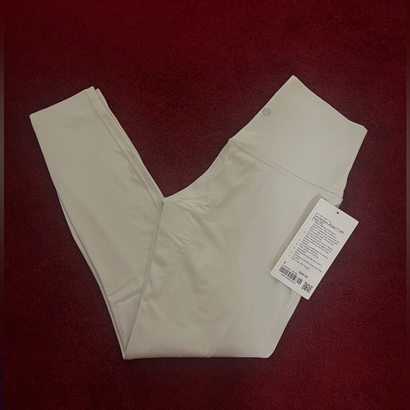 NWT RARE Lululemon Align High-Rise Pants 25” in Bone size 6 - Picture 10 of 10